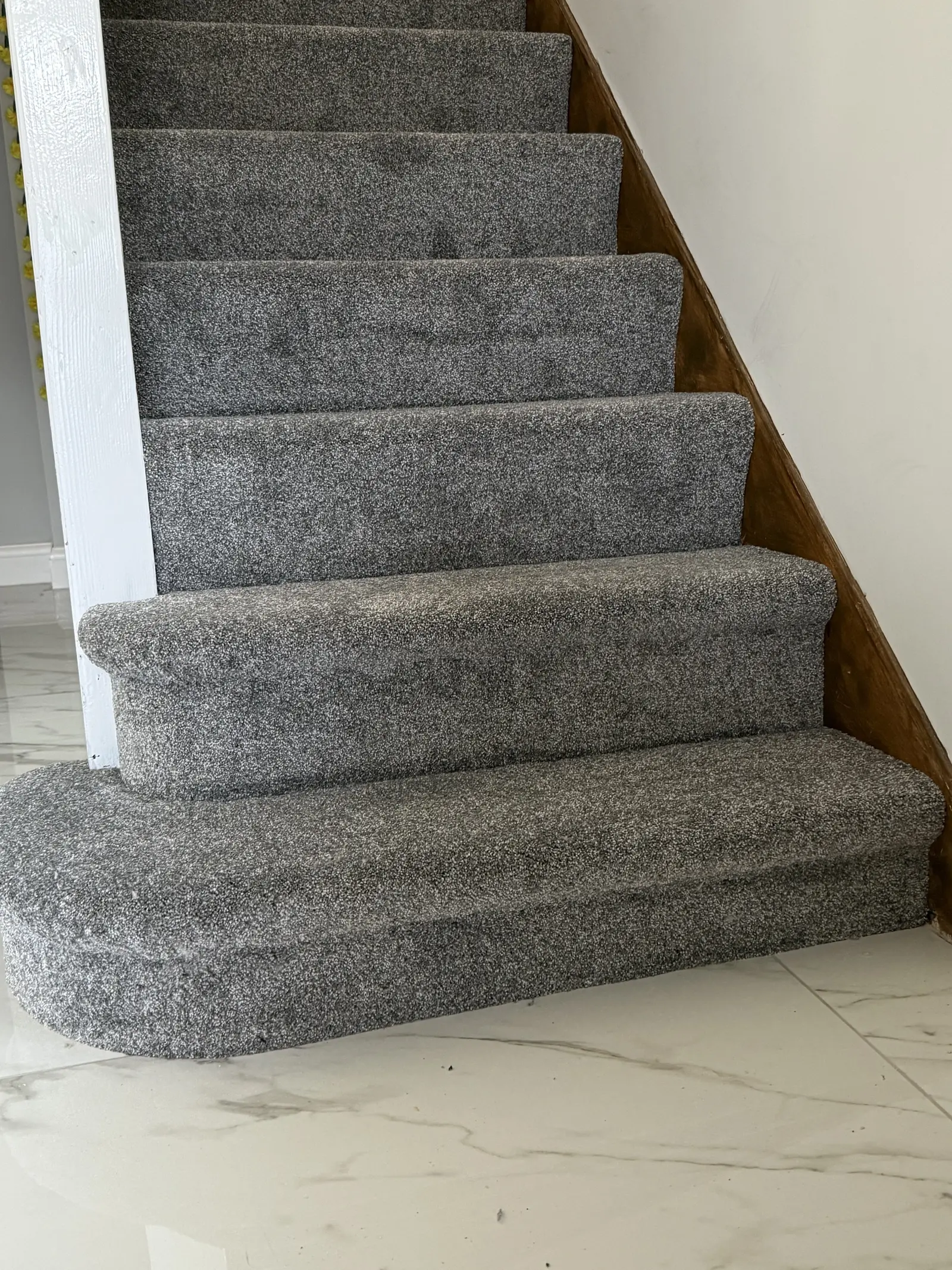 Professional carpet installation 10