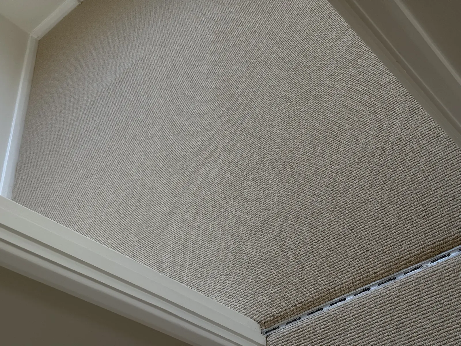 Professional carpet installation 2