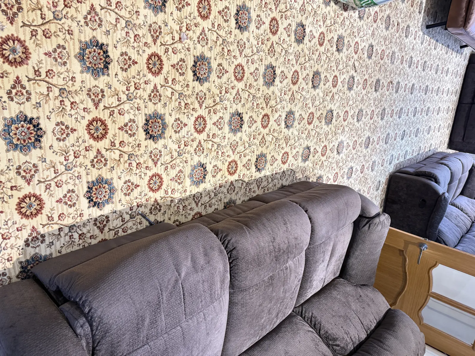 Professional carpet installation 20