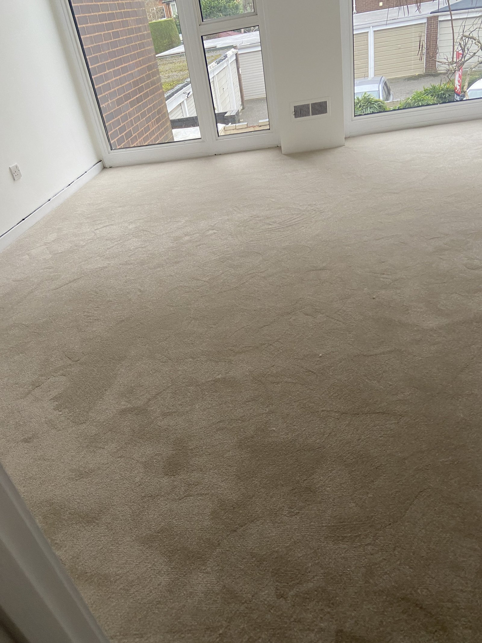 Modern Carpet Installation