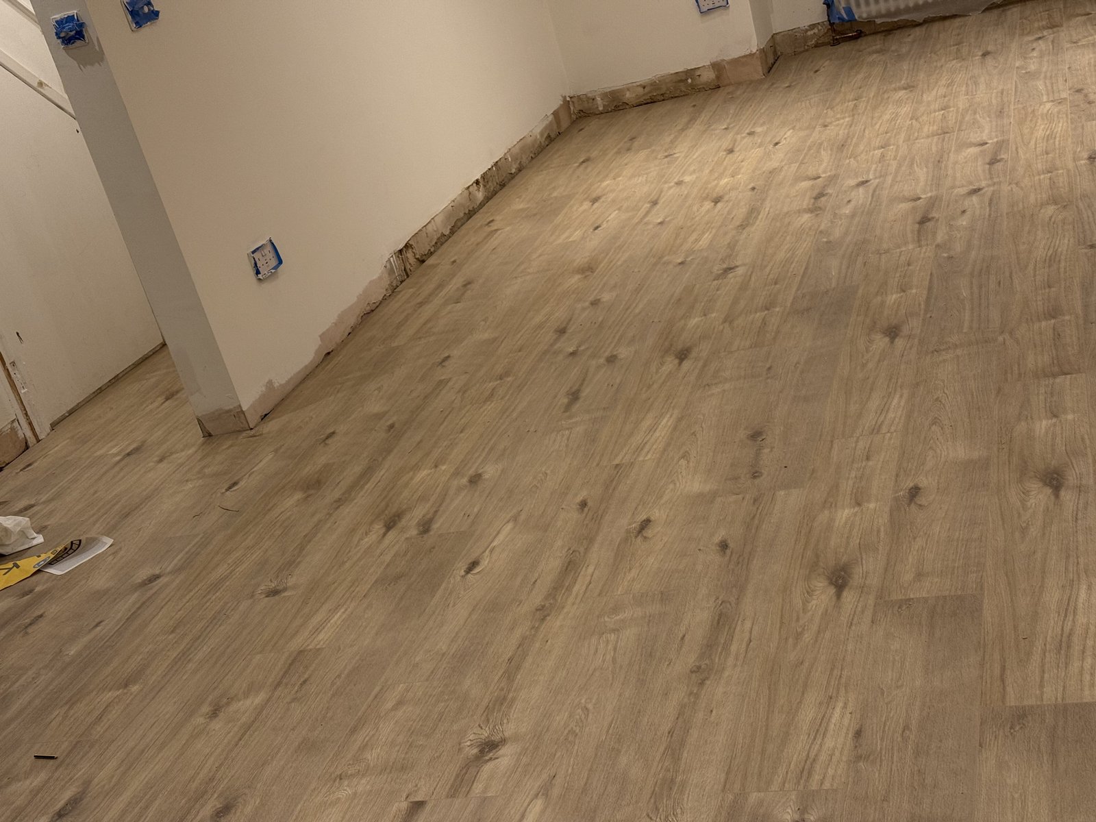 Wood Grain Laminate Installation